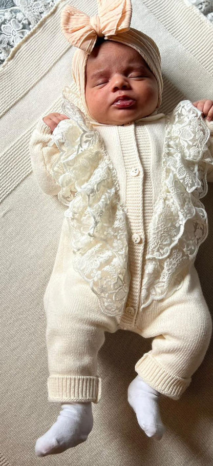 Baby Newborn 5 Teilig Strickset - Deluxe - Spitzendetail - Blume - Creme ⭐️Sehr beliebt⭐️